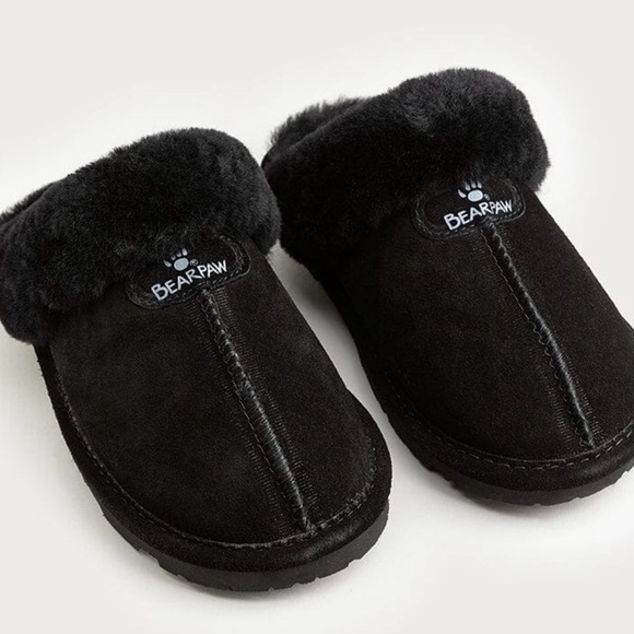 Bearpaw Fuzzy Slippers Black Size 7 NWT - Picture 1 of 6